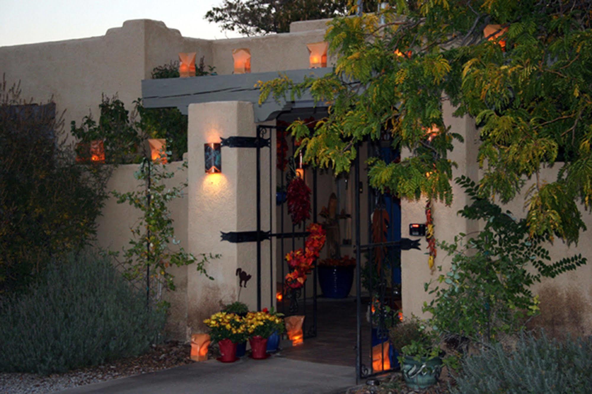 Chocolate Turtle B&B Corrales ภายนอก รูปภาพ