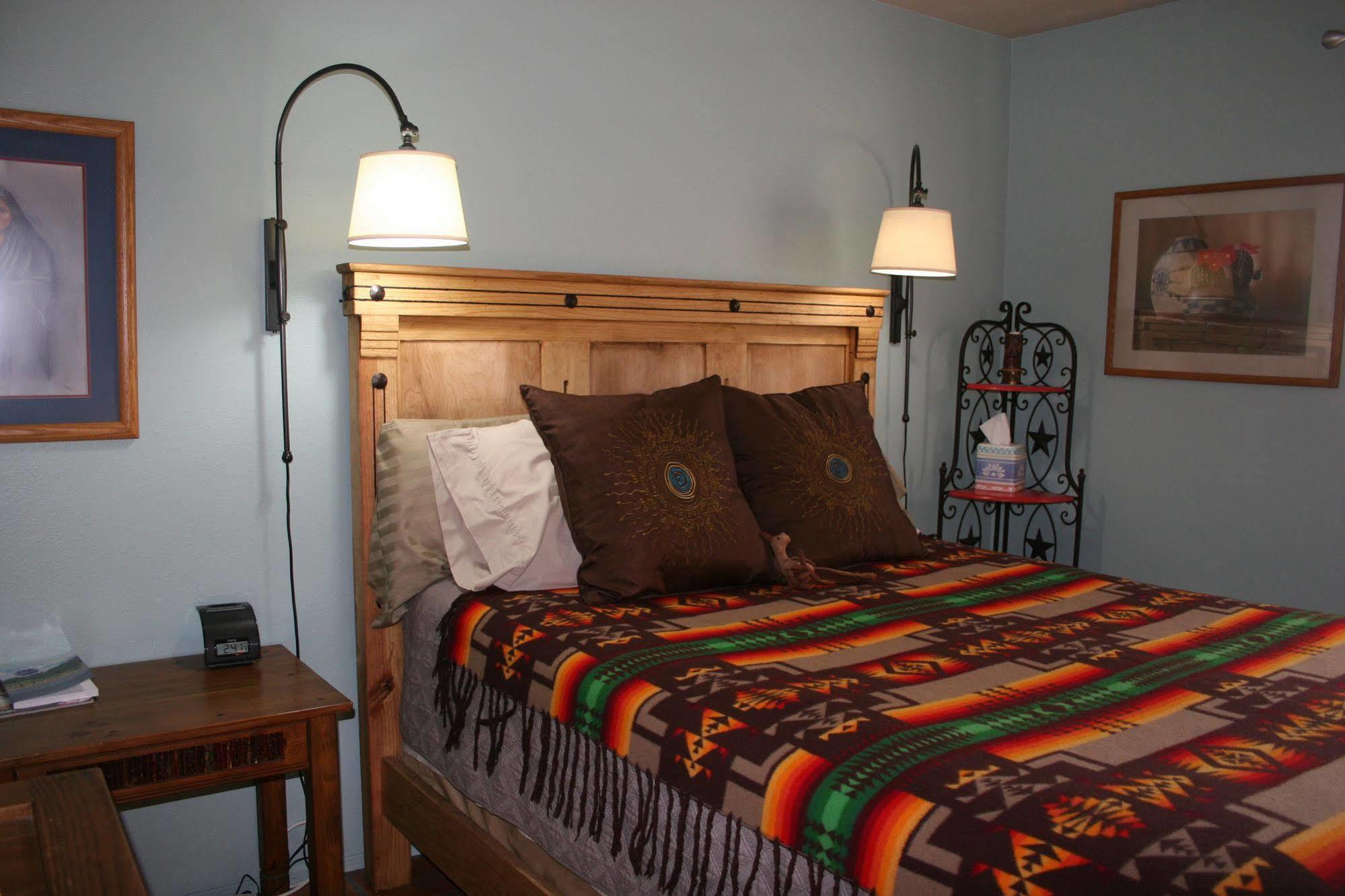 Chocolate Turtle B&B Corrales ภายนอก รูปภาพ